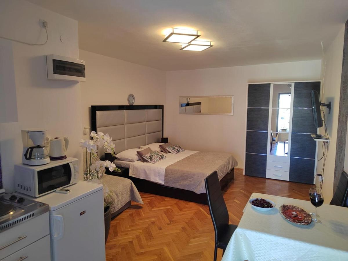 Apartment Mladenka Visnjik Zadar Extérieur photo